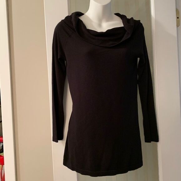 Ann  Taylor Top - Picture 5 of 5